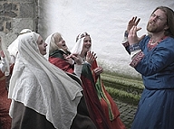 Geschichtenerz&auml;hler und Publikum