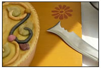 Zu unserem Programmpunkt H&oumlfisches Festmahl geh&oumlren teure und aufw&aumlndig gestaltete Speisen auf der Adelstafel.